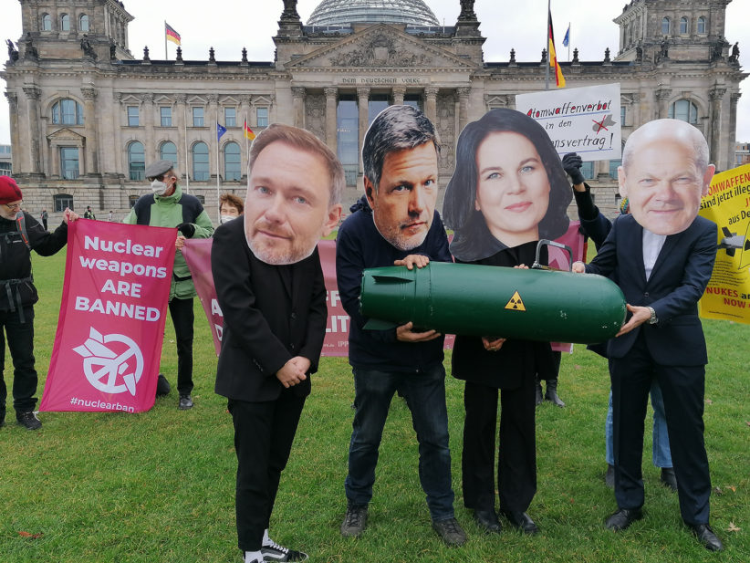 Ahead of the negotiations about a new coalition government in Germany, campaigners organized a  demonstration outside the Reichstag building in Berlin on 5 November 2021 to ask the leaders of the involved political parties what they will do with the US nuclear weapons stationed in Germany.