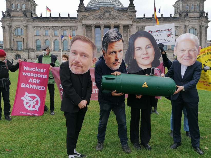Ahead of the negotiations about a new coalition government in Germany, campaigners organized a demonstration outside the Reichstag building in Berlin on 5 November 2021 to ask the leaders of the involved political parties what they will do with the US nuclear weapons stationed in Germany.
